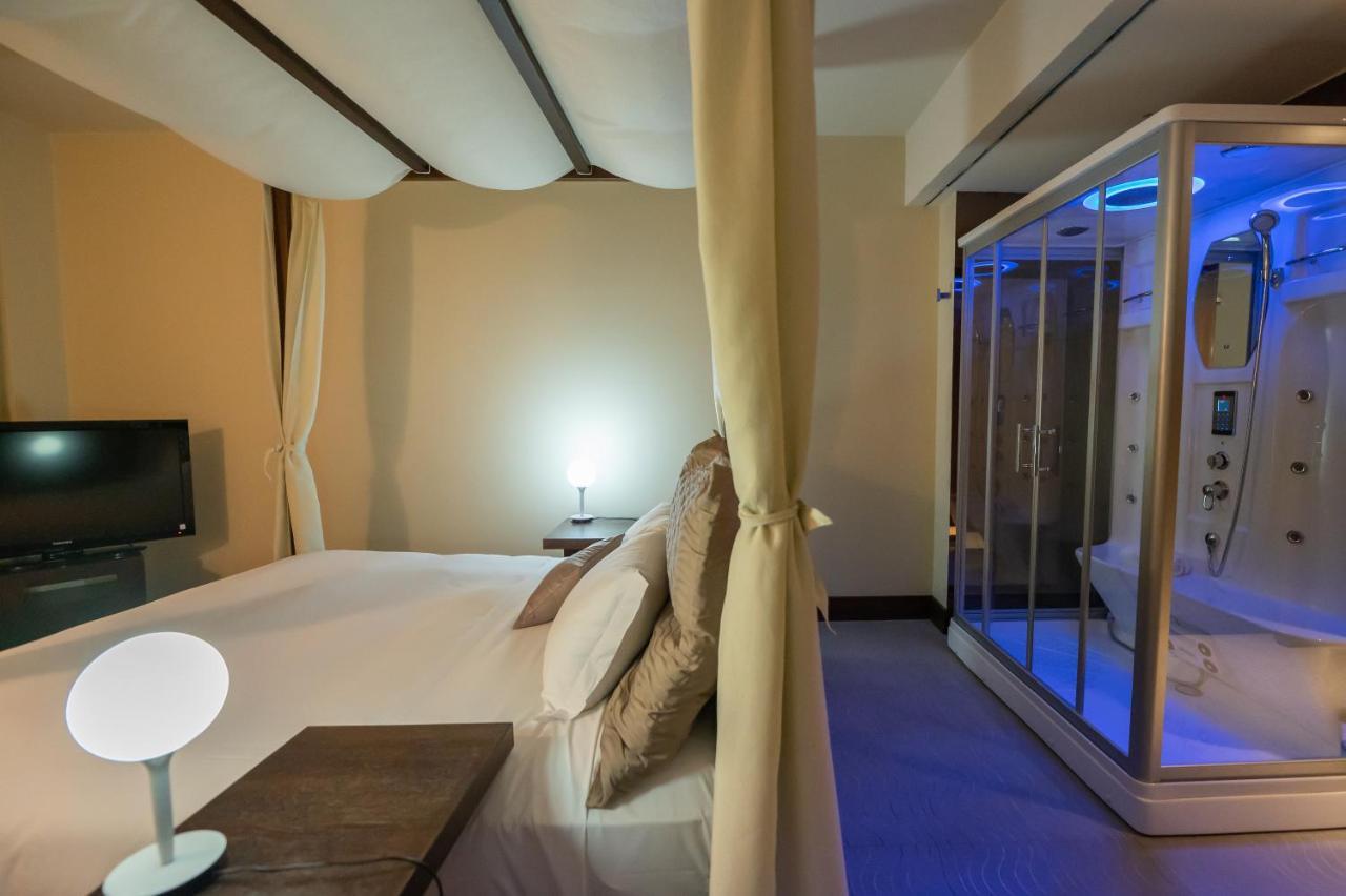 Main Palace Hotel ロッカルメーラ エクステリア 写真
